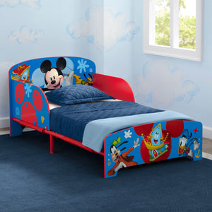 Minnie Mouse Interactive Wood Toddler Bed - Delta Children